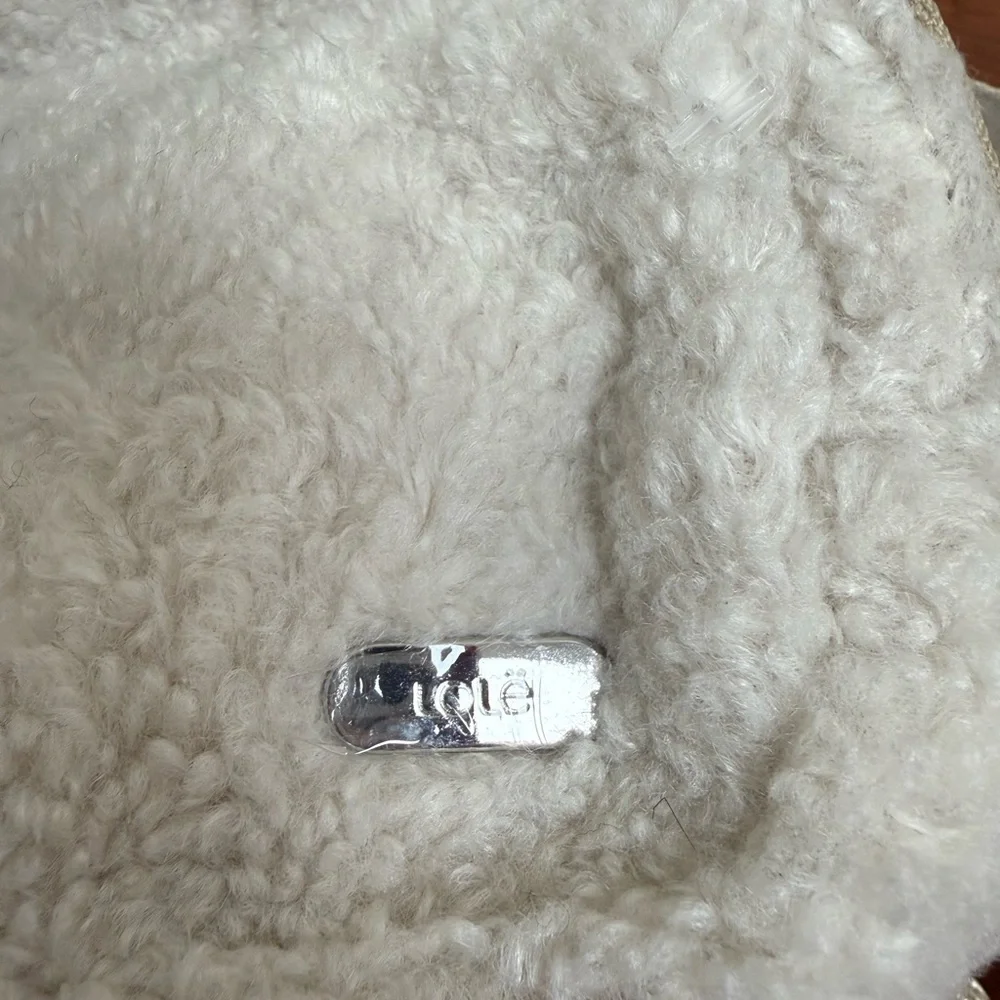 LOLE FLEECE CROSSBODY BELT BAG color Ivory NWOT GREAT GIFT IDEA